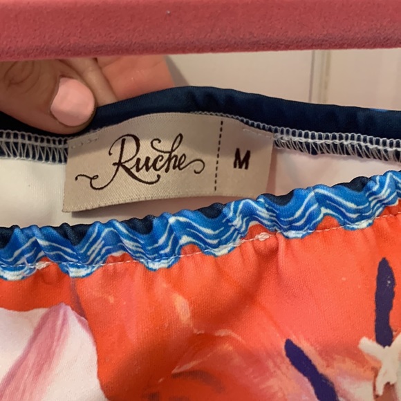 High Low Ruche Ruffle Floral Dress - Picture 2 of 9